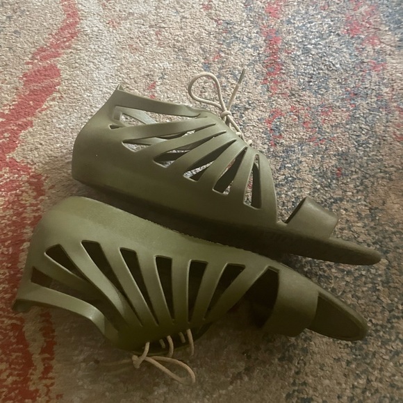 givenchy rubber jelly cage lace up sandals sz 39 usa 8.5 - Picture 7 of 13